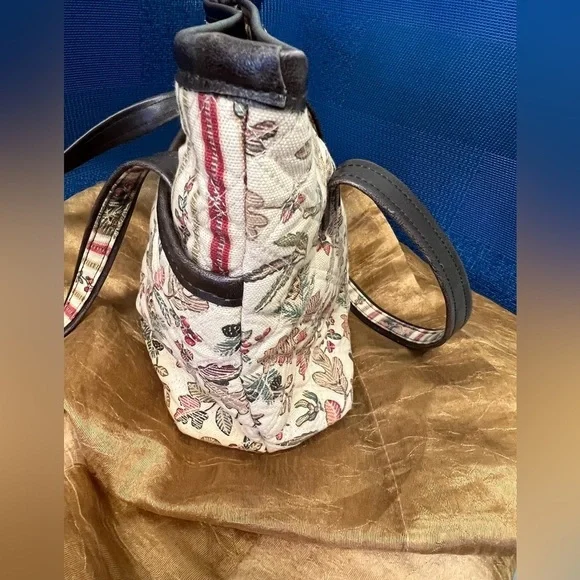 Longaberger Small Tote - Picture 7 of 16